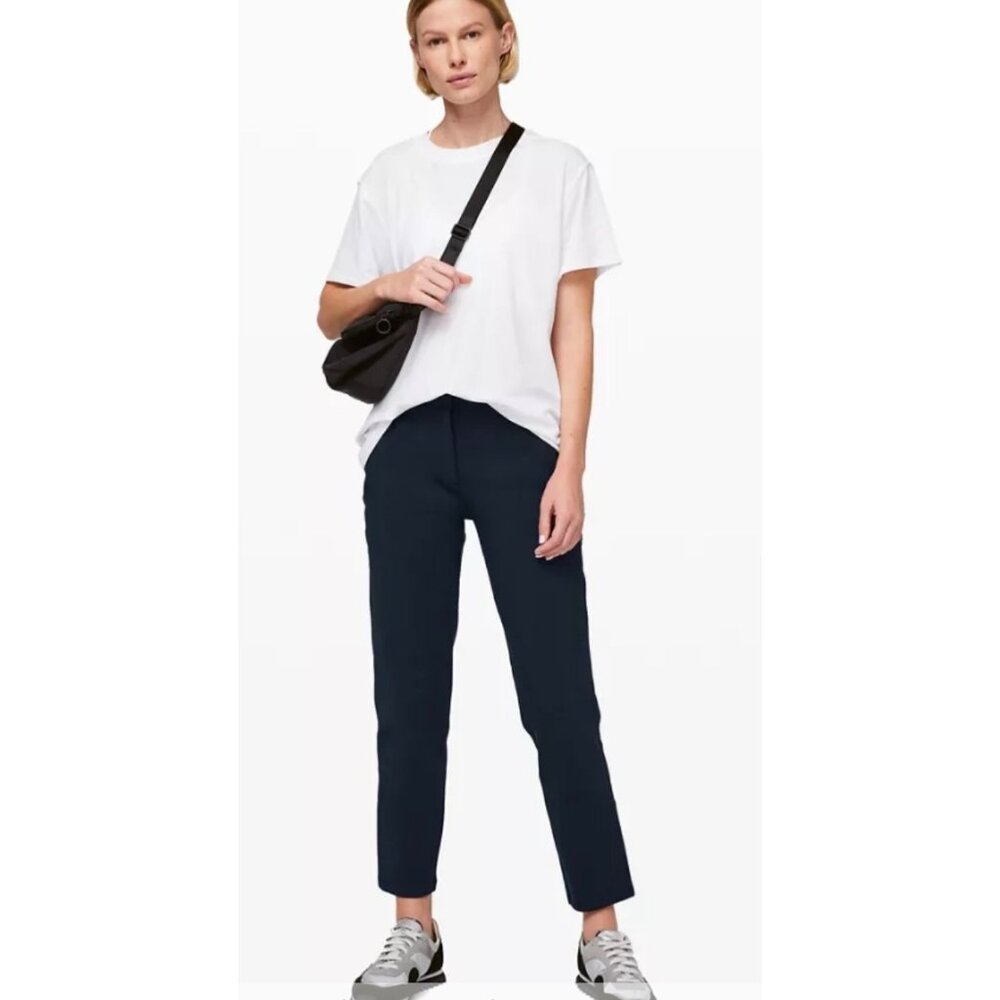 LULULEMON Solid Black On The Move Ponte Knit Ankle-Length Women's Pants Size 8